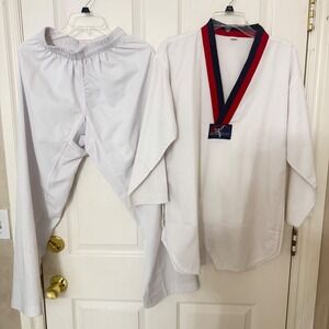 Tiger Claw Taekwondo Uniform Set White Red Black V-Neck Dobok Size 3 Mens Womens
